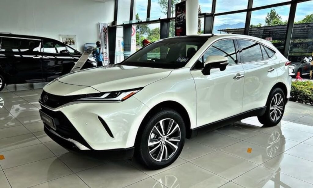 New Toyota Harrier 2.0 Luxury | first look! Exterior